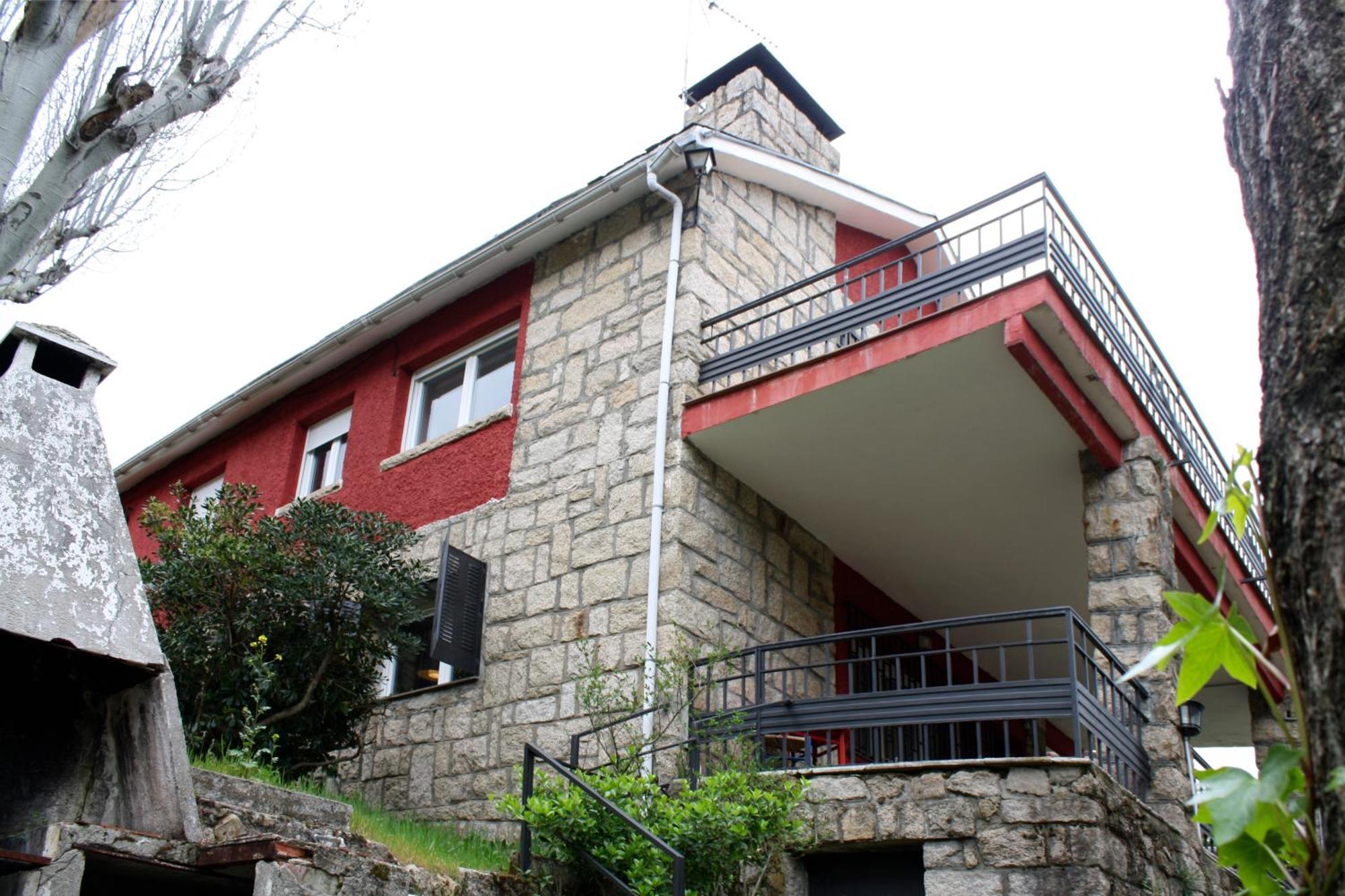 Piedra Libre Apartamentos Мансанарес-эль-Реаль Экстерьер фото