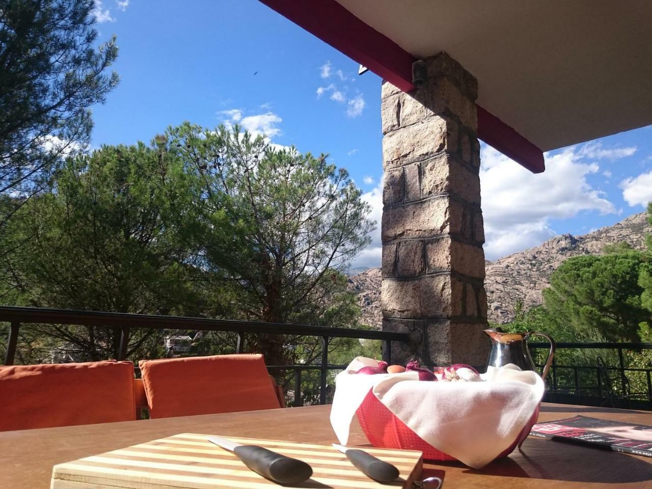 Piedra Libre Apartamentos Мансанарес-эль-Реаль Экстерьер фото